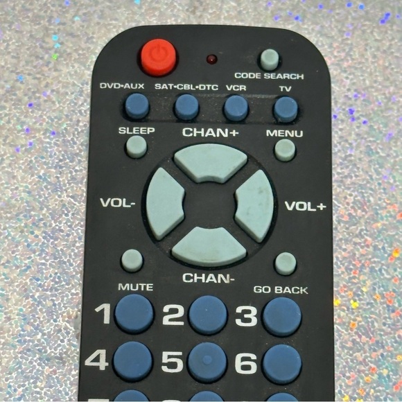 RCA Remote Control with 4 Device Functions RCR504BZ - Picture 2 of 7